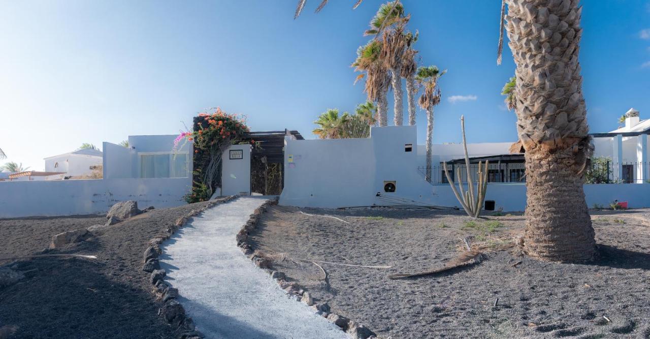 Villa House First Line Of The Sea Costa Teguise Esterno foto
